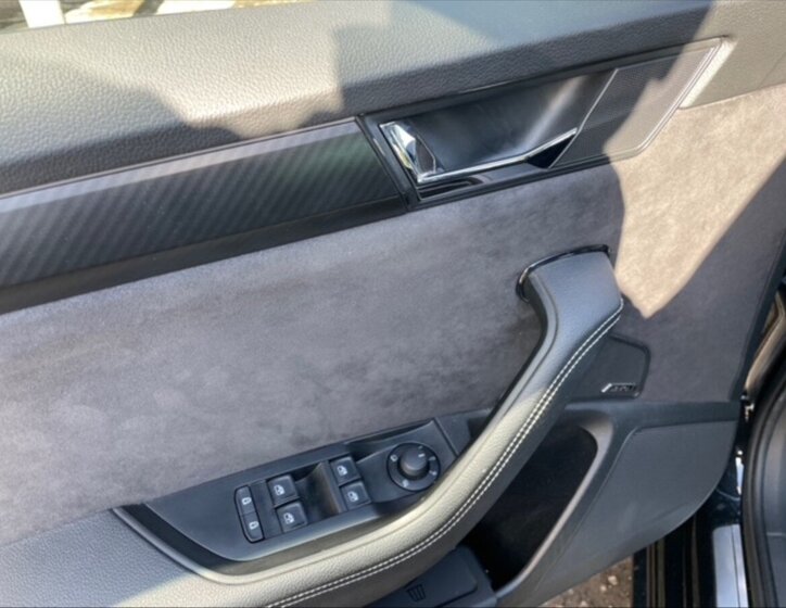 Škoda Superb Kombi 2,0 l 147 kw