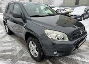 Toyota RAV4 SUV 2,2 l 100 kw