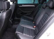 Volkswagen Passat Kombi 2,0 l 206 kw