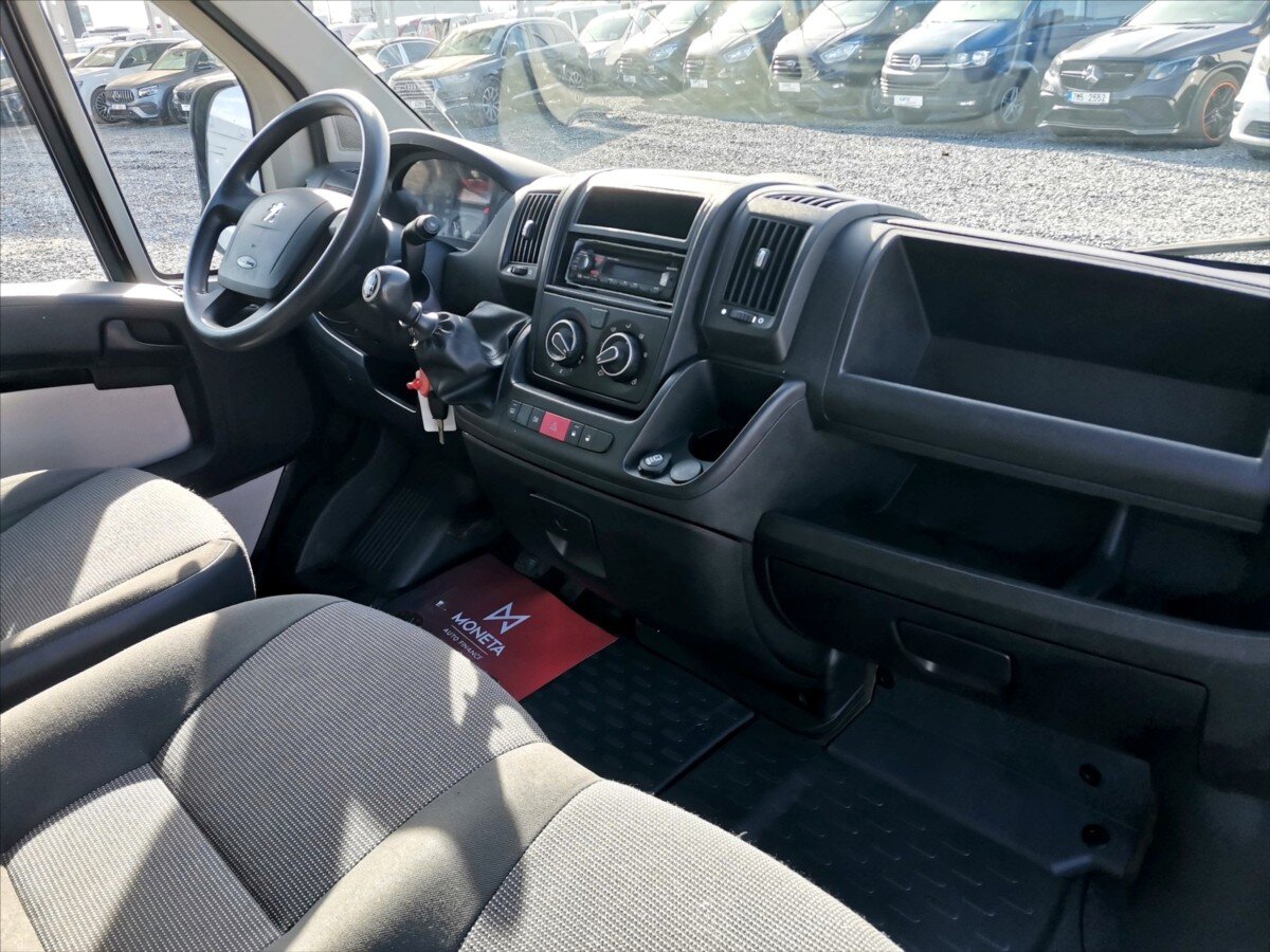Peugeot Boxer Skříň 2,2 l 110 kw
