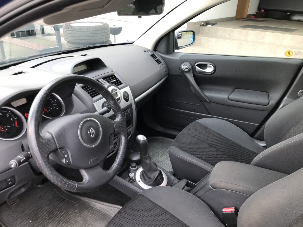 Renault Mégane Sedan / Limuzína 1,4 l 72 kw