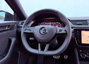 Škoda Superb Sedan / Limuzína 2,0 l 140 kw