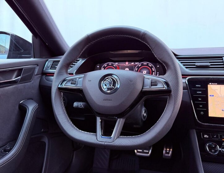 Škoda Superb Sedan / Limuzína 2,0 l 140 kw