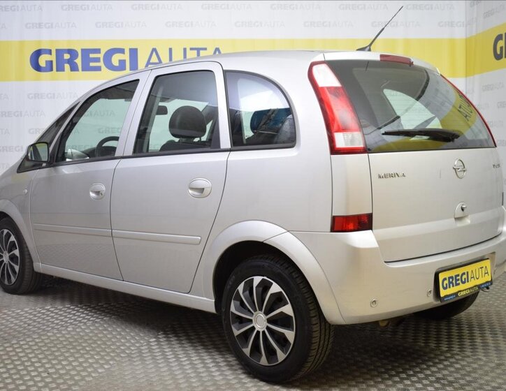 Opel Meriva MPV 1,7 l 74 kw
