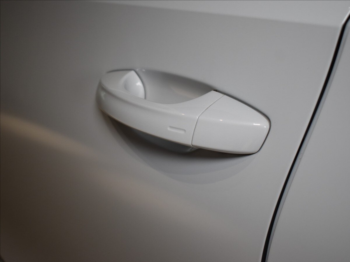 Škoda Fabia Hatchback 1,5 l 110 kw