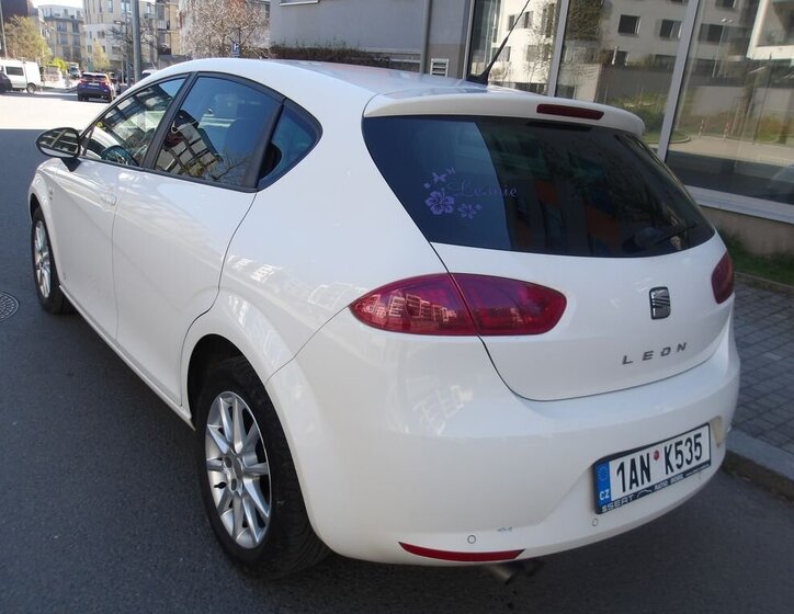 Seat Leon Hatchback 1,4 l 92 kw