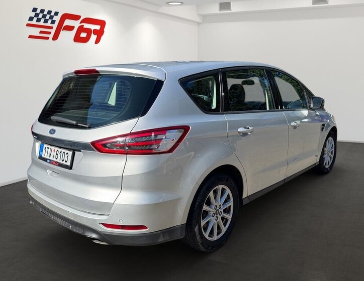 Ford S-MAX 3