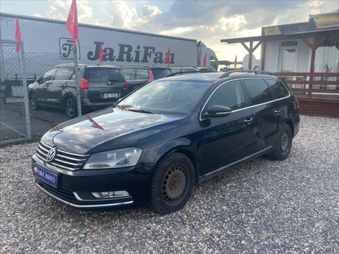 Volkswagen Passat Kombi 2,0 l 103 kw