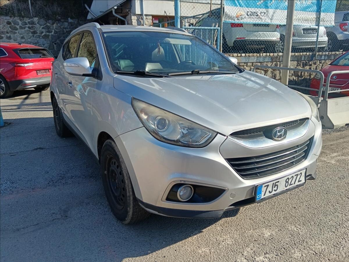 Hyundai ix35 Kombi 2,0 l 100 kw