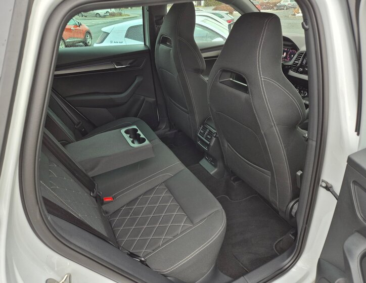 Škoda Karoq SUV / Terénní 1,5 l 110 kw