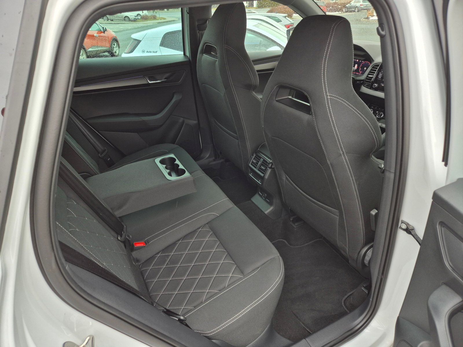 Škoda Karoq SUV / Terénní 1,5 l 110 kw