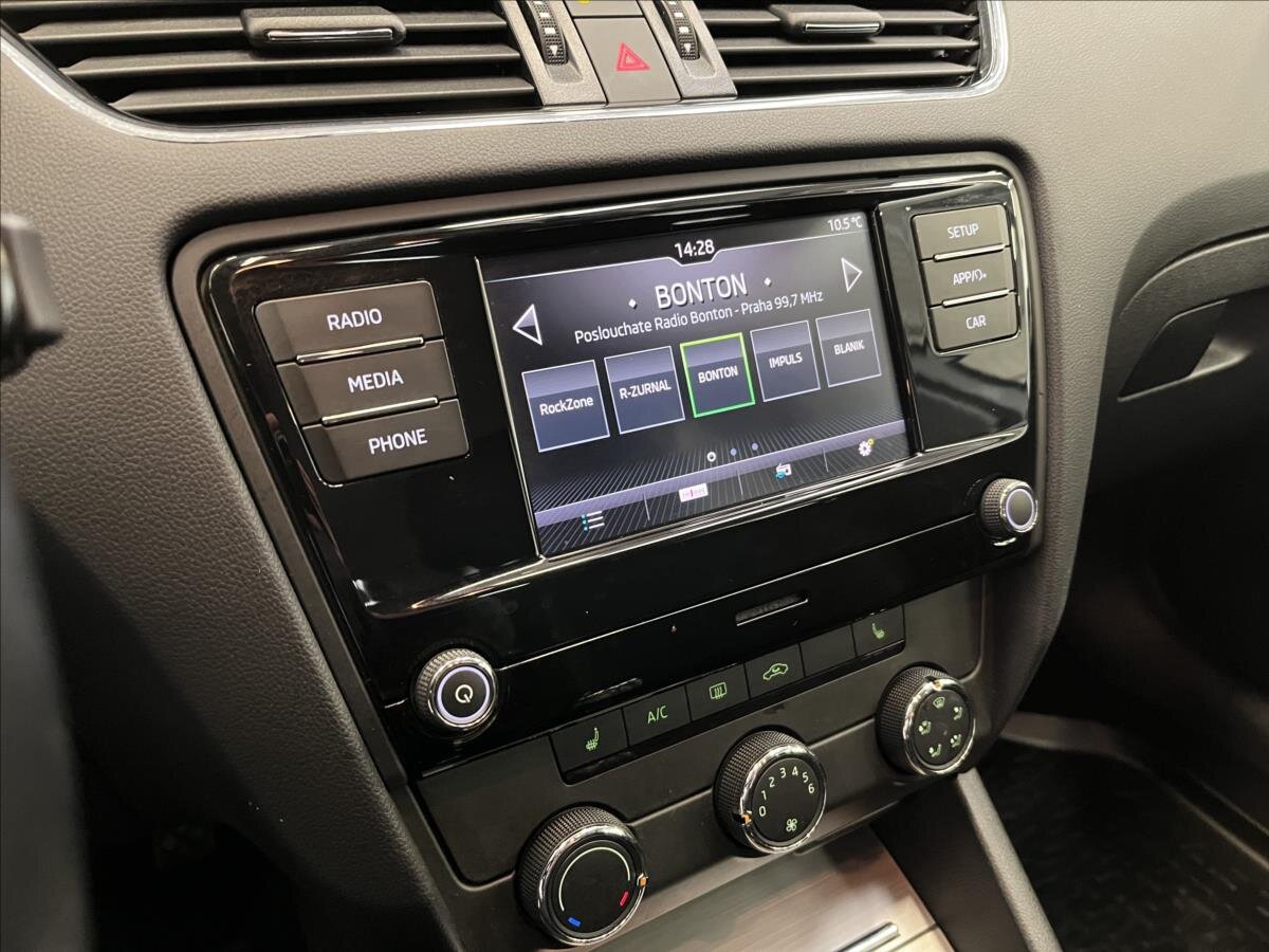 Škoda Octavia Liftback 1,8 l 132 kw