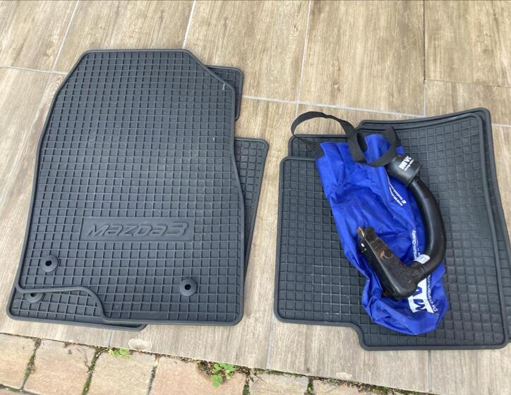 Mazda 3 27
