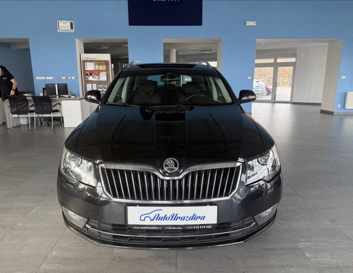 Škoda Superb 2