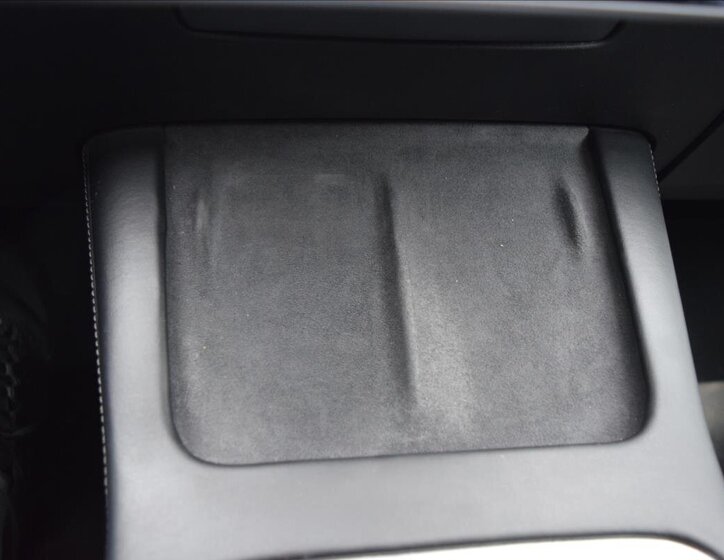 Tesla Model 3 Sedan 0,0 366 kw