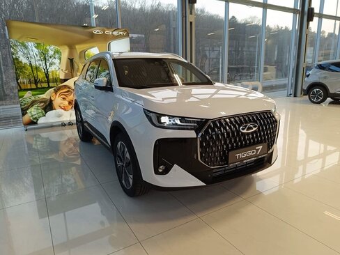 Chery Tiggo 7 SUV / Terénní 1,6 l 108 kw