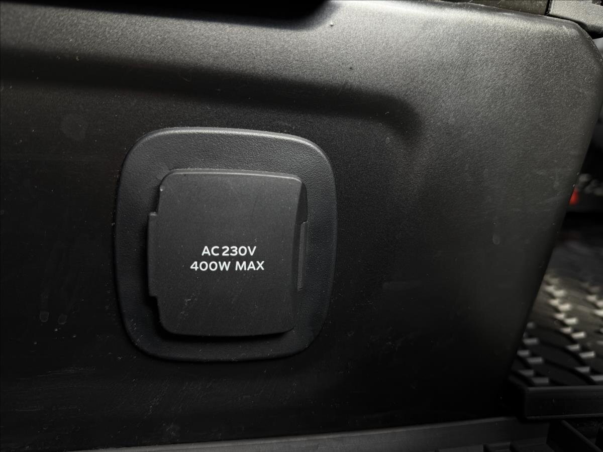 Ford Tourneo Custom MPV 2,0 l 125 kw