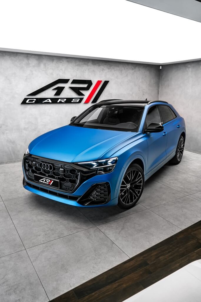 Audi Q8 SUV / Terénní 3,0 l 210 kw