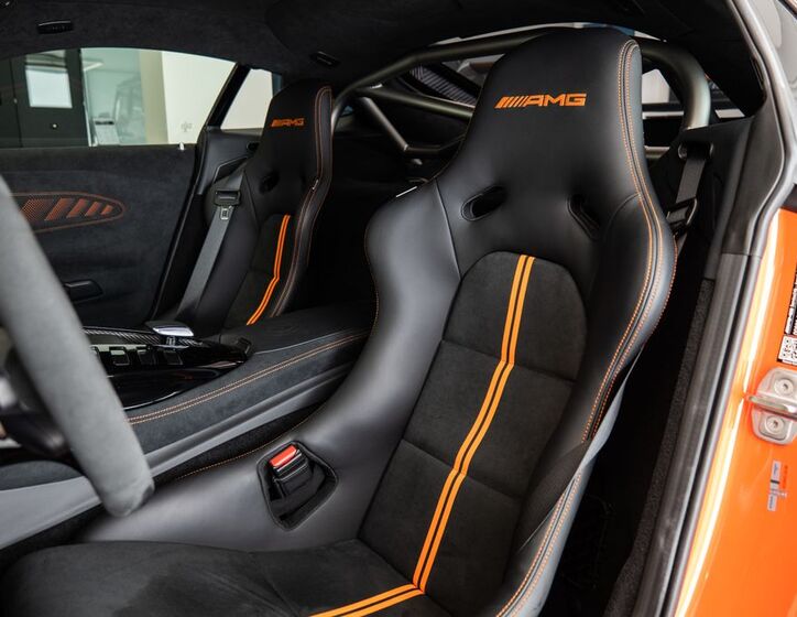 Mercedes-Benz AMG GT 8