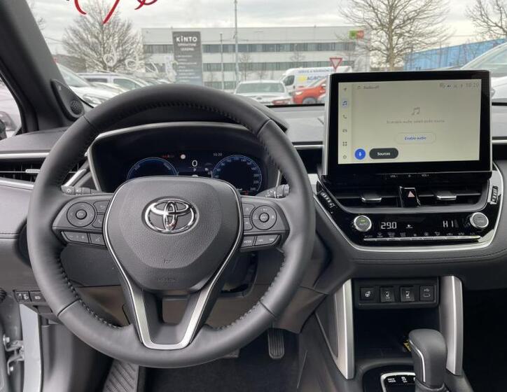 Toyota Corolla Cross 27