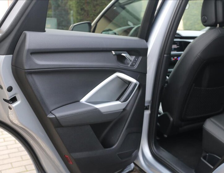 Audi Q3 SUV / Terénní 2,0 l 137 kw