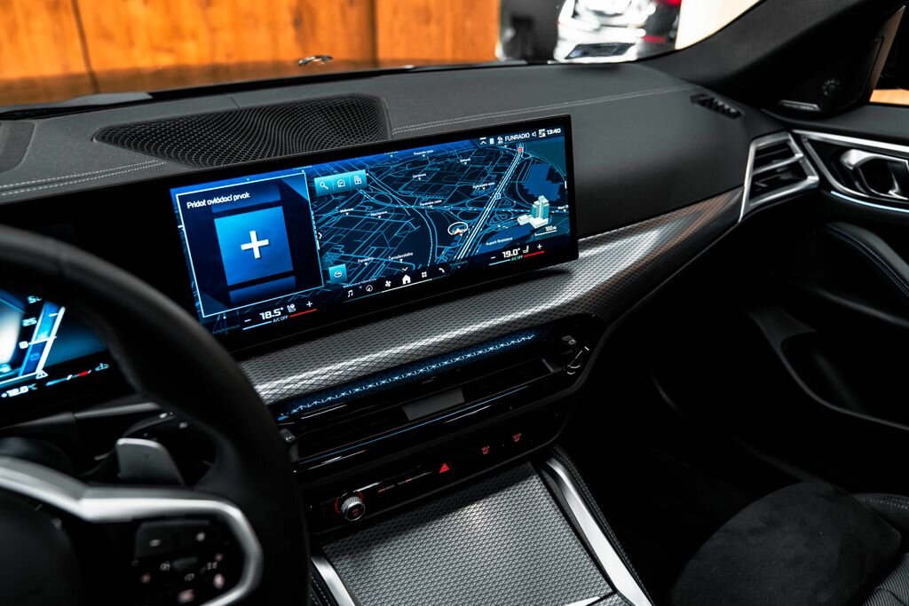 BMW Řada 4 Sedan / Limuzína 3,0 l 275 kw