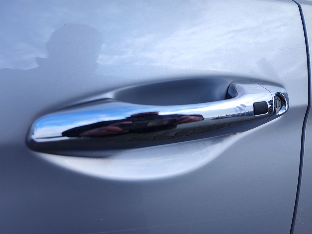 Hyundai Grand Santa Fe