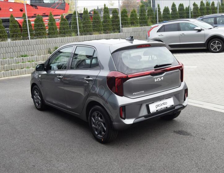 KIA Picanto 11