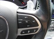 Jeep Grand Cherokee 25