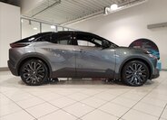 Toyota C-HR CUV / Crossover 0,0 252 kw
