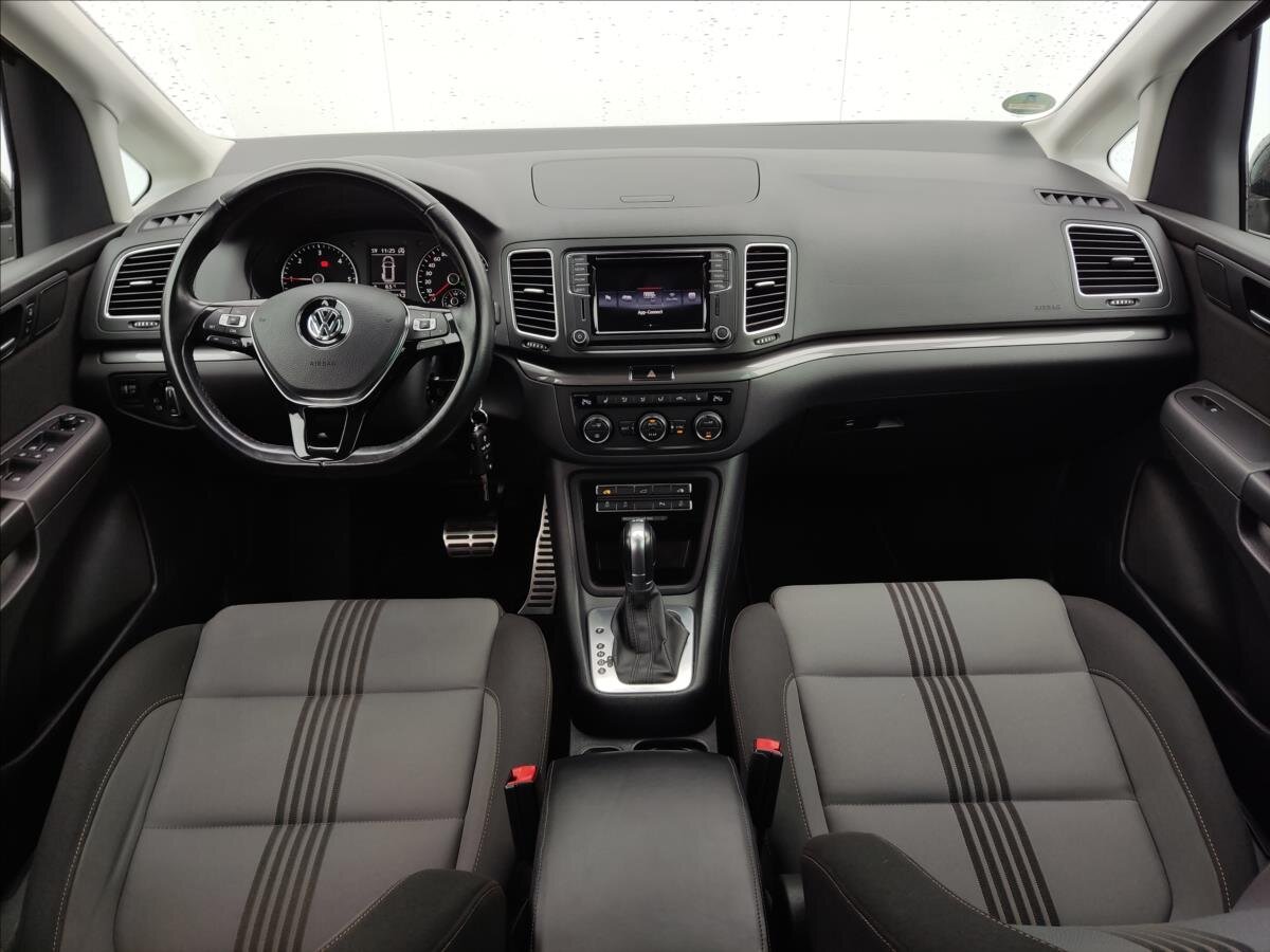 Volkswagen Sharan MPV 2,0 l 110 kw