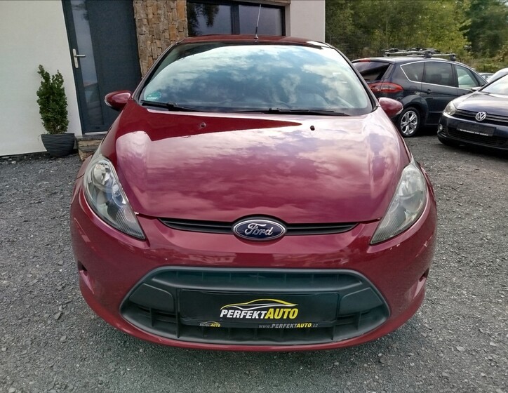 Ford Fiesta 10