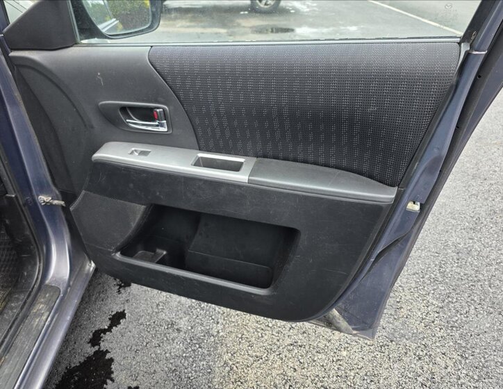 Mazda 5 Kombi 2,0 l 81 kw