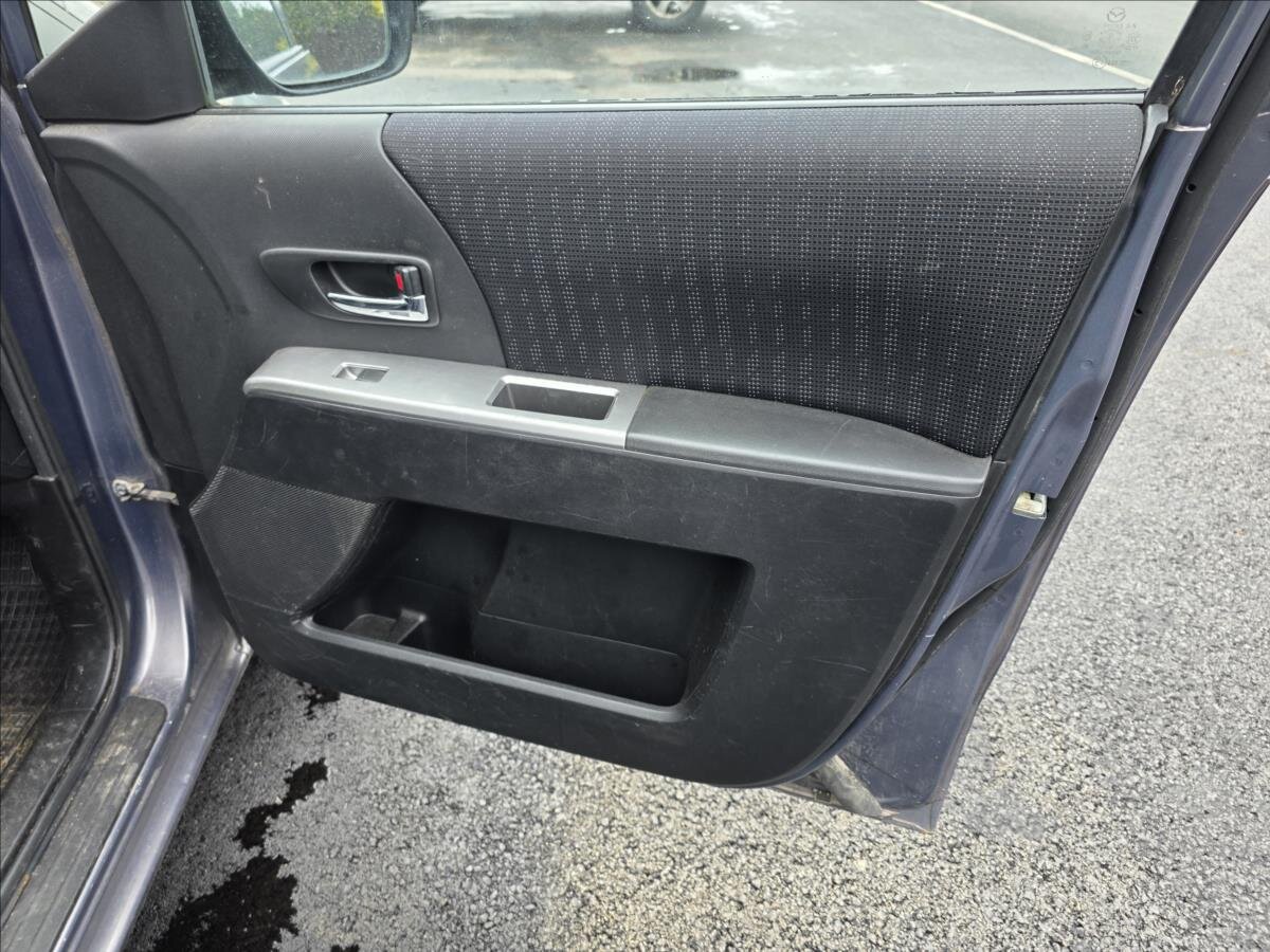 Mazda 5 Kombi 2,0 l 81 kw