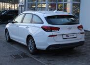 Hyundai i30 4