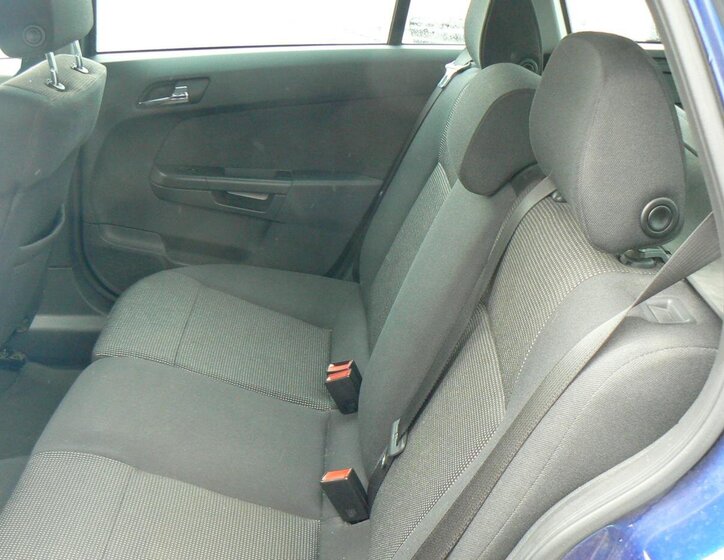 Opel Astra Kombi 2,0 l 147 kw