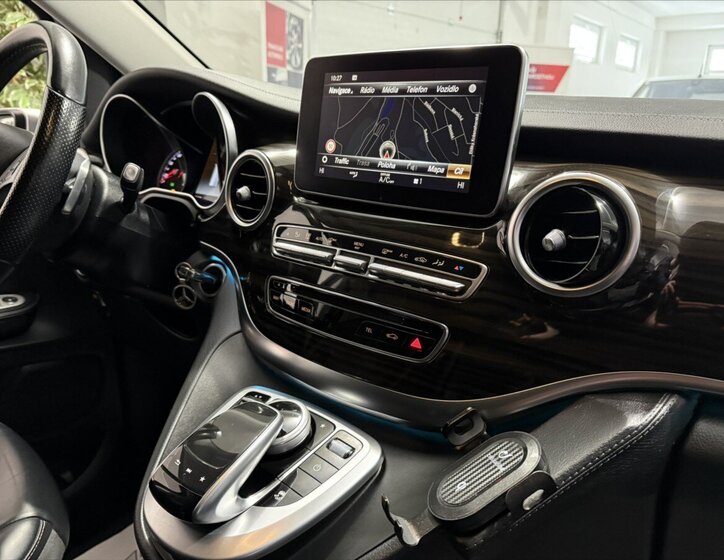 Mercedes-Benz Třídy V 22