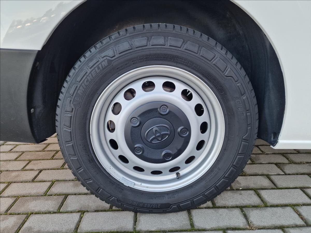 Toyota ProAce Verso MPV 2,0 l 106 kw