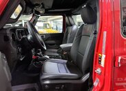 Jeep Wrangler Kombi 2,0 l 200 kw