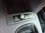 Volkswagen Caddy Skříň 1,6 l 75 kw