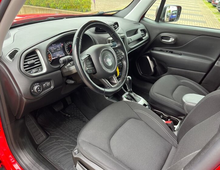 Jeep Renegade SUV / Terénní 1,3 l 132 kw