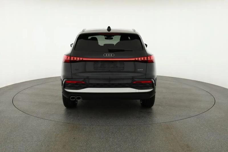 Audi Q5 SUV 2,0 l 150 kw