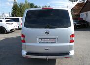 Volkswagen Caravelle 8