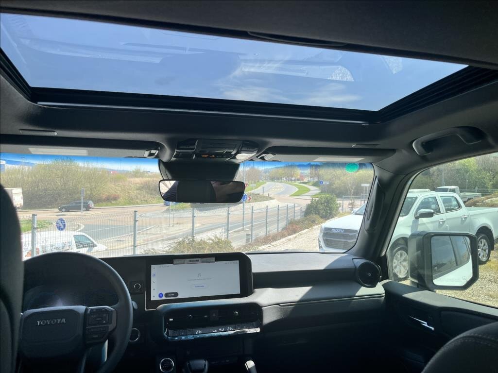 Toyota Land Cruiser Ostatní 2,4 l 243 kw