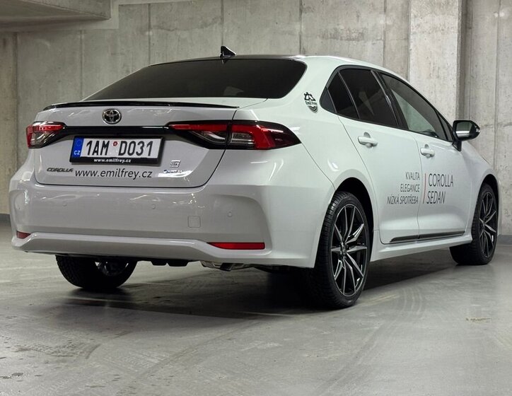 Toyota Corolla Sedan 1,8 l 103 kw