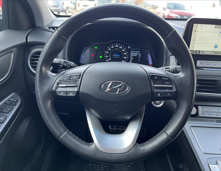 Hyundai Kona SUV / Terénní 0,0 150 kw