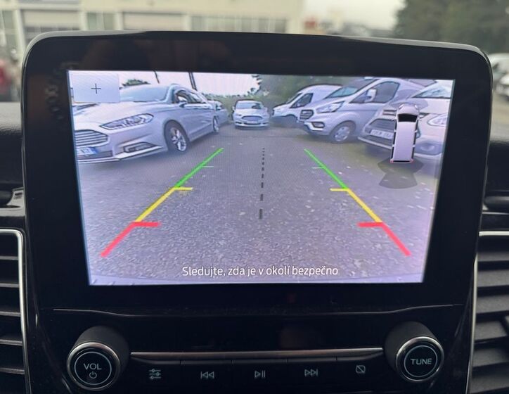 Ford Tourneo Custom 15