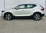 Volvo XC40 4