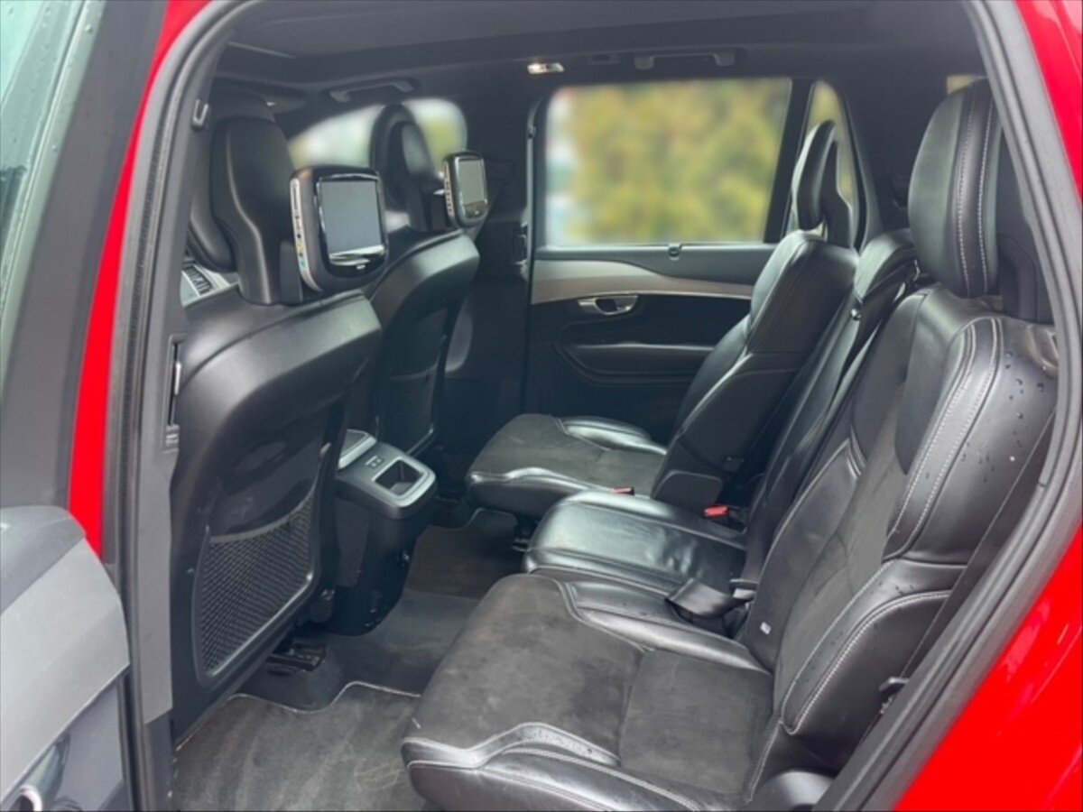 Volvo XC90 SUV / Terénní 2,0 l 173 kw