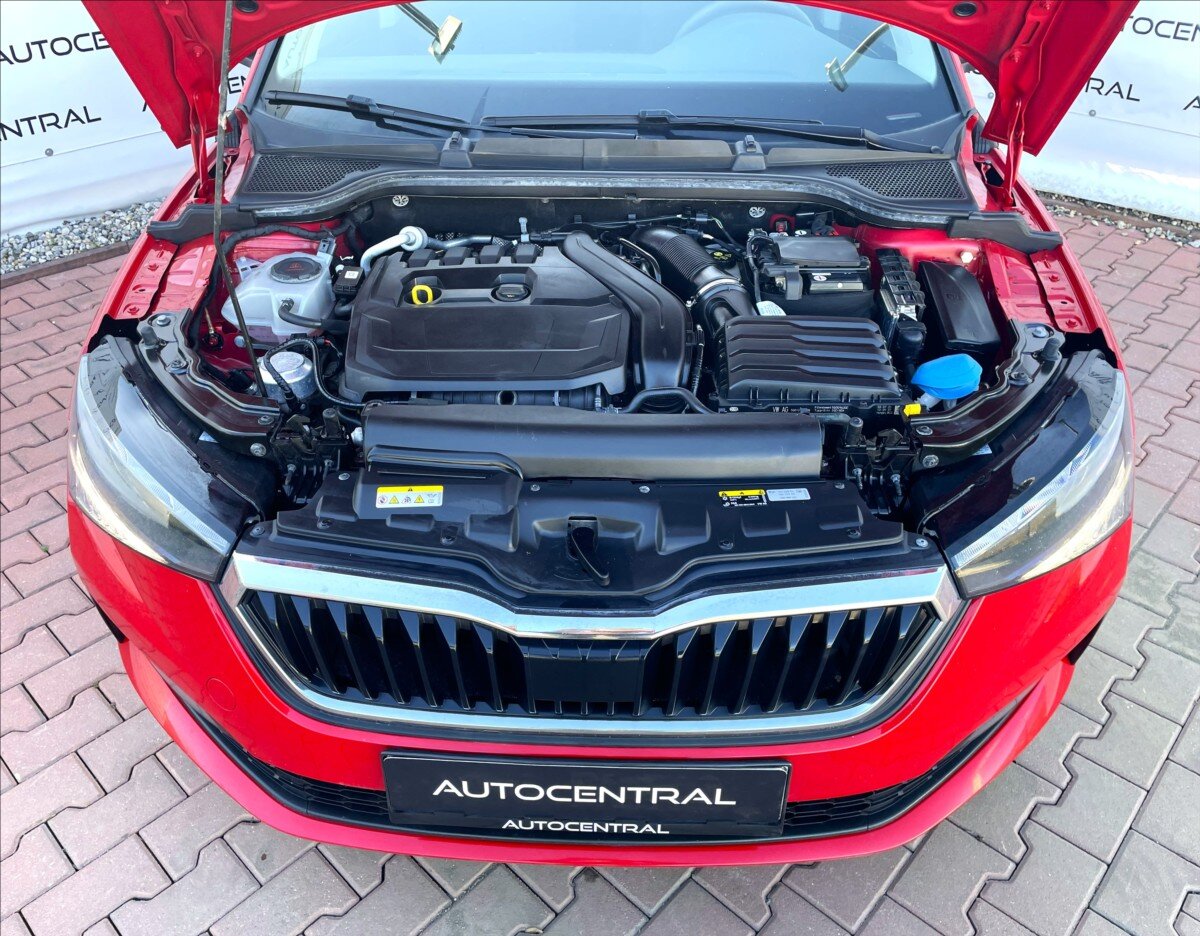 Škoda Scala Hatchback 1,5 l 110 kw